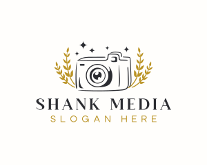 Camera Leaf Photography logo design