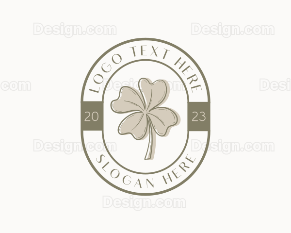 Rustic Clover Leaf Logo