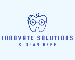 Smart Eyeglass Tooth logo