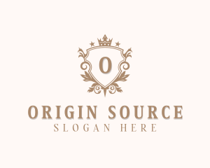 Royal Upscale Boutique logo design