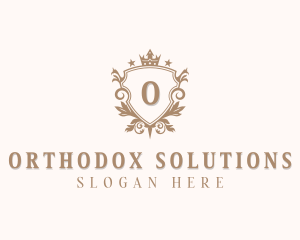 Royal Upscale Boutique logo design