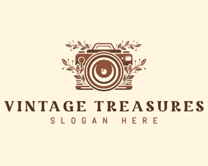 Vintage Camera Lens logo design