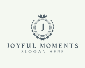 Elegant Wreath Boutique logo design