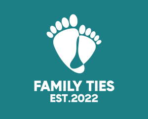 Toddler Toes Clinic logo design