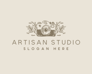 Retro Photography Studio logo design