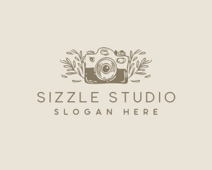 Retro Photography Studio logo design