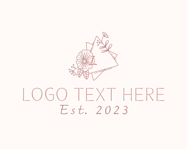 Flower Wreath Wedding Planner logo