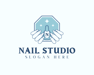 Nails Beauty Manicure logo
