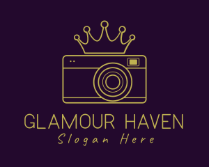 Deluxe Crown Photography logo