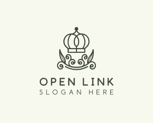 Green Wreath Crown logo design