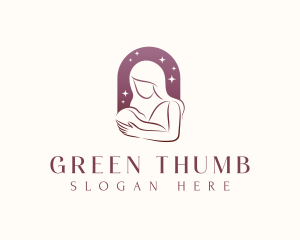 Mom Baby Parenting logo