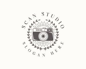 Camera Photography Studio logo