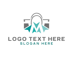 Click - Shopping Bag Market logo design