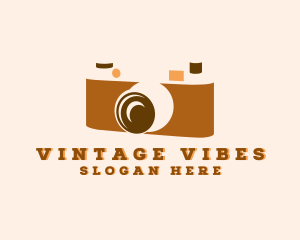 Retro Analog Camera logo