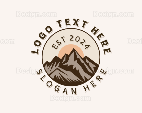 Summit Hiker Adventure Logo