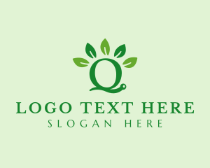 Snail Letter Q logo