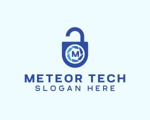 Camera Shutter Lock logo design