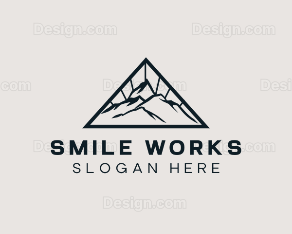 Mountain Trek Hiking Logo