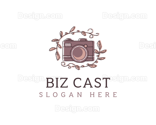 SLR Camera Vlogger Logo