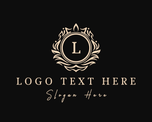 Royal Deluxe Lettermark logo