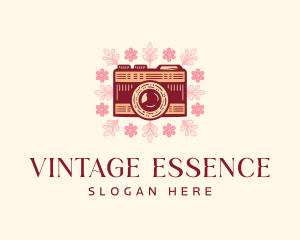 Vintage Photographer Camera logo