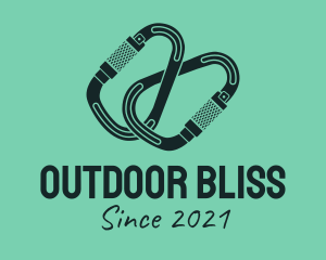 Green Outdoor Clip logo design