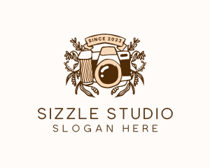 Vintage Camera Studio logo design