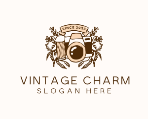 Vintage Camera Studio logo design