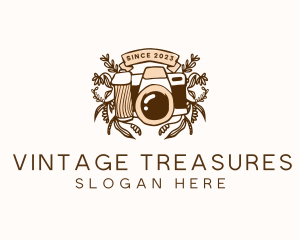 Vintage Camera Studio logo design