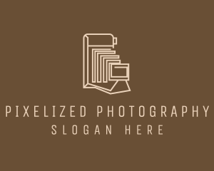 Minimalist Antique Camera logo design