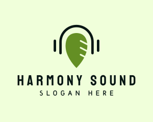 Microphone Headphones Podcast  logo