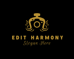 Gold Camera Photography logo