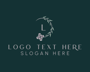 Floral Wreath Boutique  logo