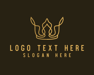 Gold Luxe Crown logo