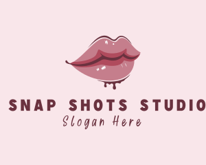 Dripping Woman Lips logo