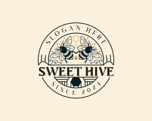 Organic Bee Honeycomb  logo