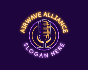 Microphone Radio DJ logo