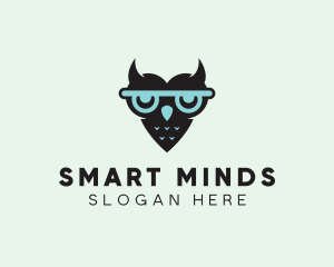 Smart Owl Glasses logo design