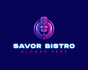 Studio Podcast Microphone logo