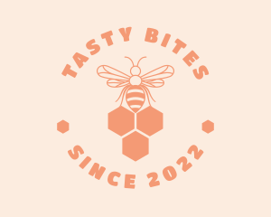 Organic Honey Bee  logo