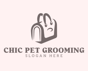 Chic Accessory Handbag logo