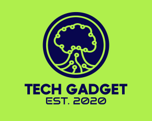 Green Tech Tree  logo