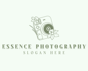 Polaroid Camera Photographer logo