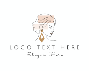 Woman Fashion Glam logo