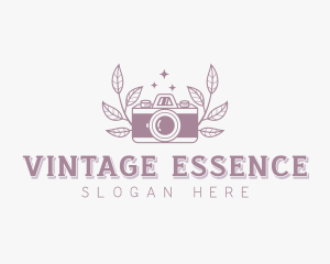 Vintage Photographer Camera logo