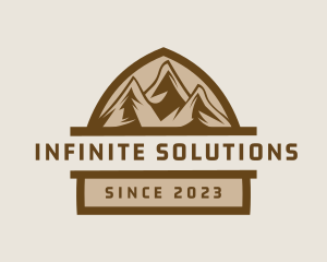 Alpine Mountaineering Adventure logo