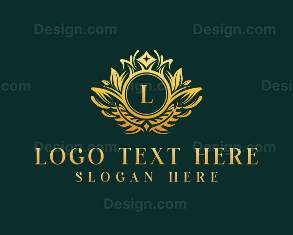 Upscale Royal Boutique Logo