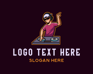 DJ Music Streamer logo