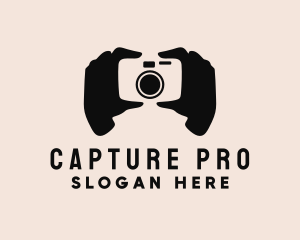 Camera Hand Photography logo