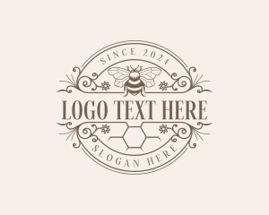 Organic Honeycomb Bee logo